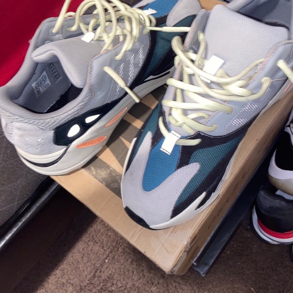 Yeezy 700 wave runner - Picture 5 of 6